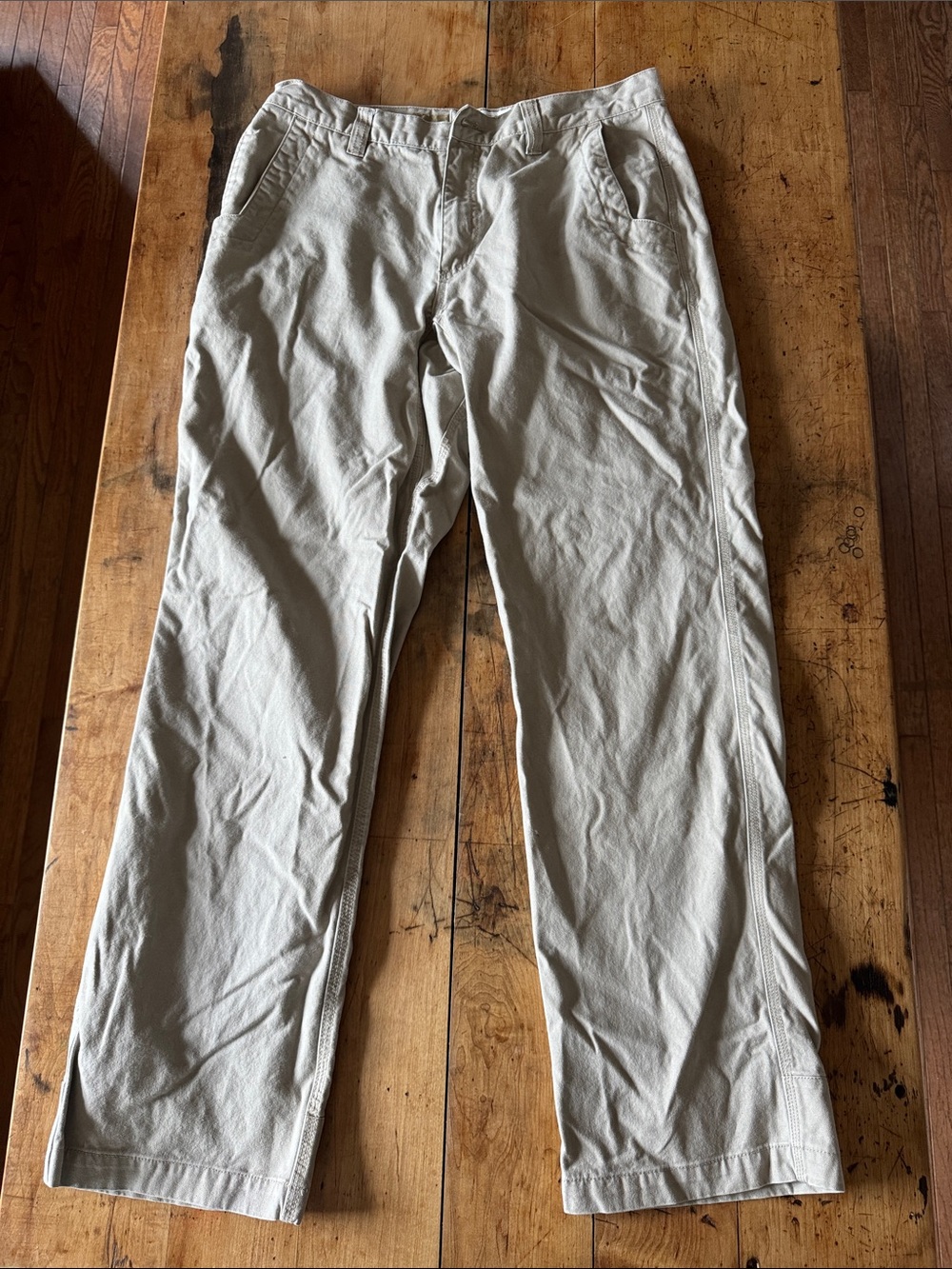 Mountain Khakis Men's Light Beige Chino Pants